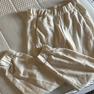 Target cream sweatpants sz S